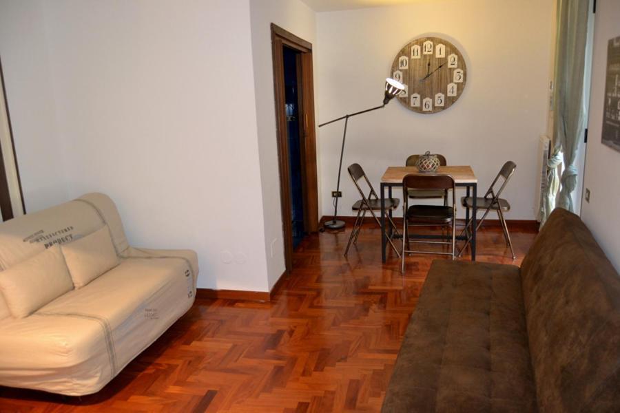 ปาลัซโซ เวลลี Apartment โรม ภายนอก รูปภาพ