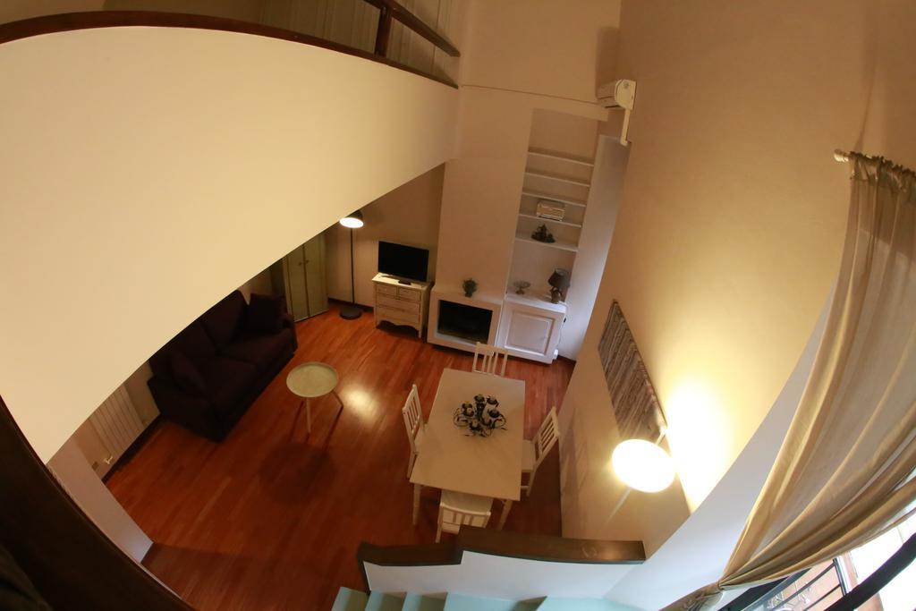 ปาลัซโซ เวลลี Apartment โรม ภายนอก รูปภาพ