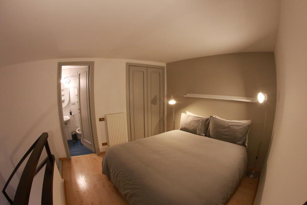 ปาลัซโซ เวลลี Apartment โรม ภายนอก รูปภาพ