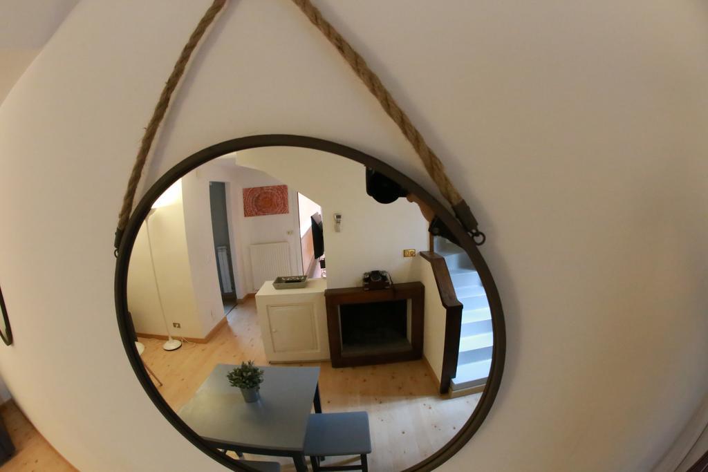 ปาลัซโซ เวลลี Apartment โรม ภายนอก รูปภาพ