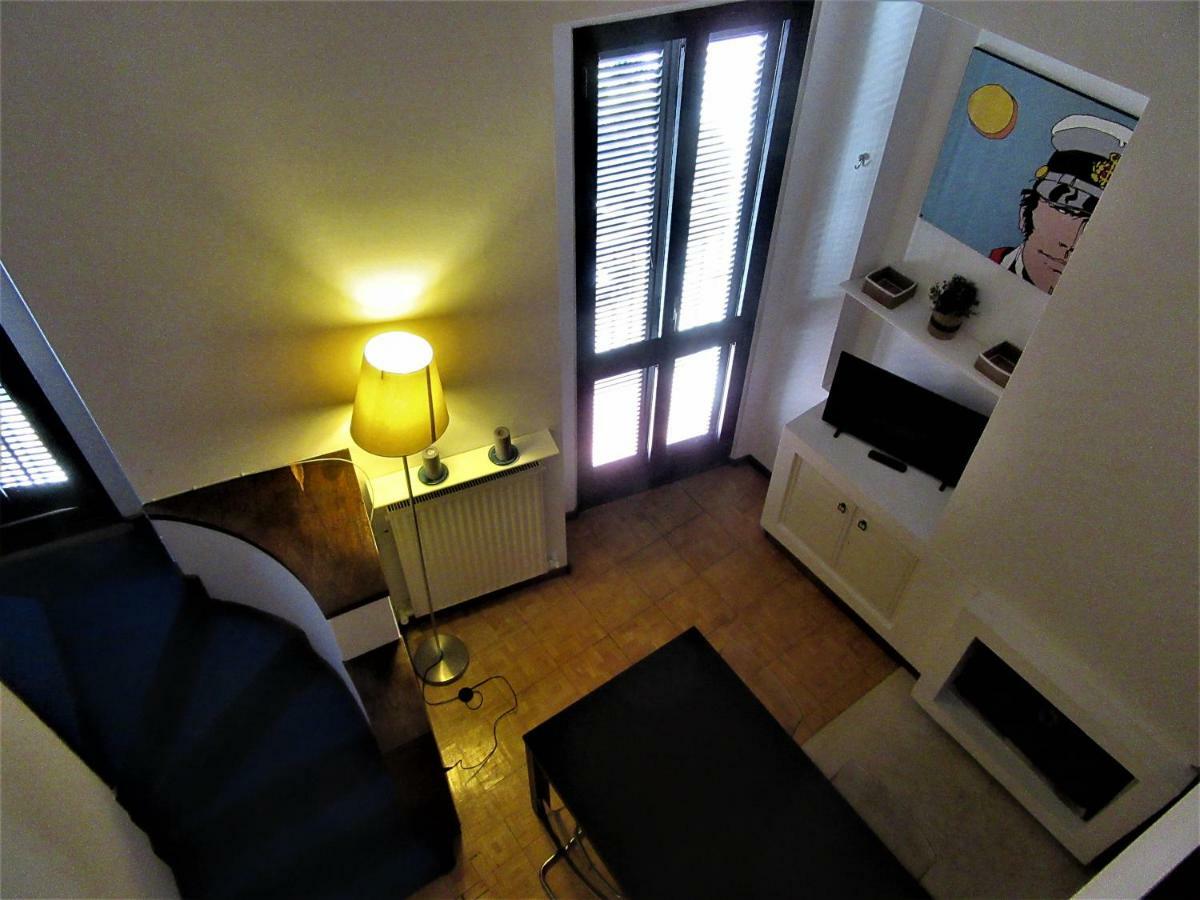 ปาลัซโซ เวลลี Apartment โรม ภายนอก รูปภาพ