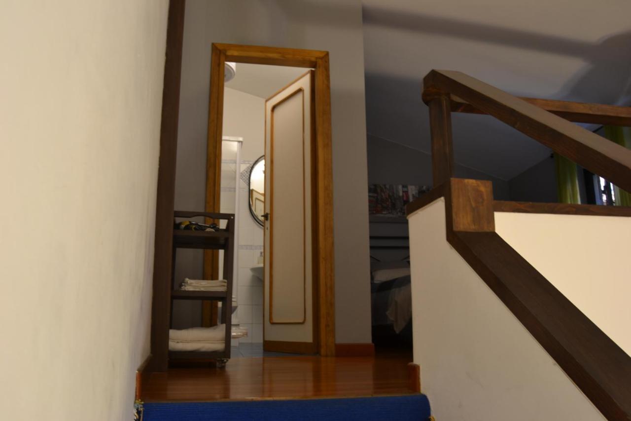 ปาลัซโซ เวลลี Apartment โรม ภายนอก รูปภาพ